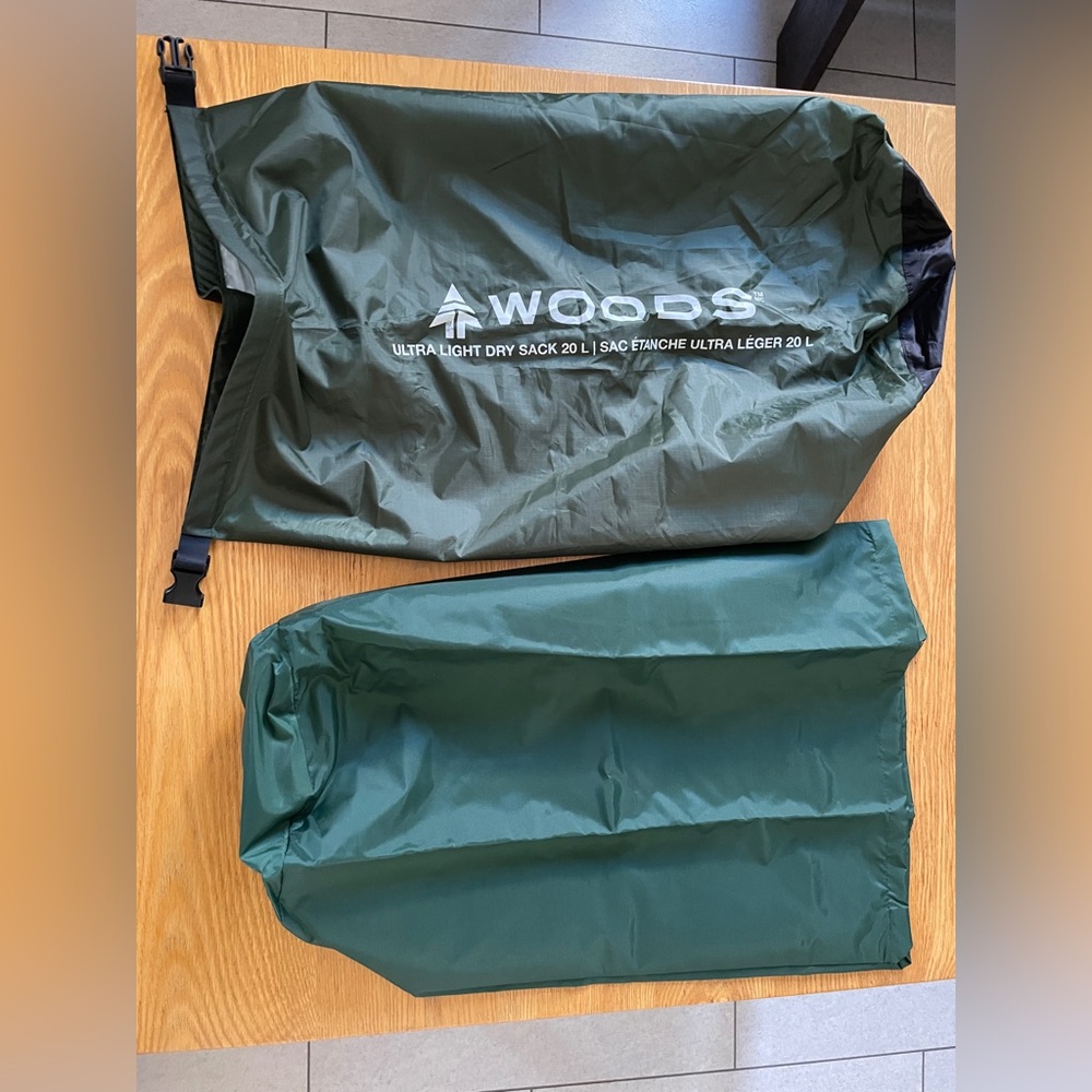WOODS Green Lightweight Camping Dry Bag 20L